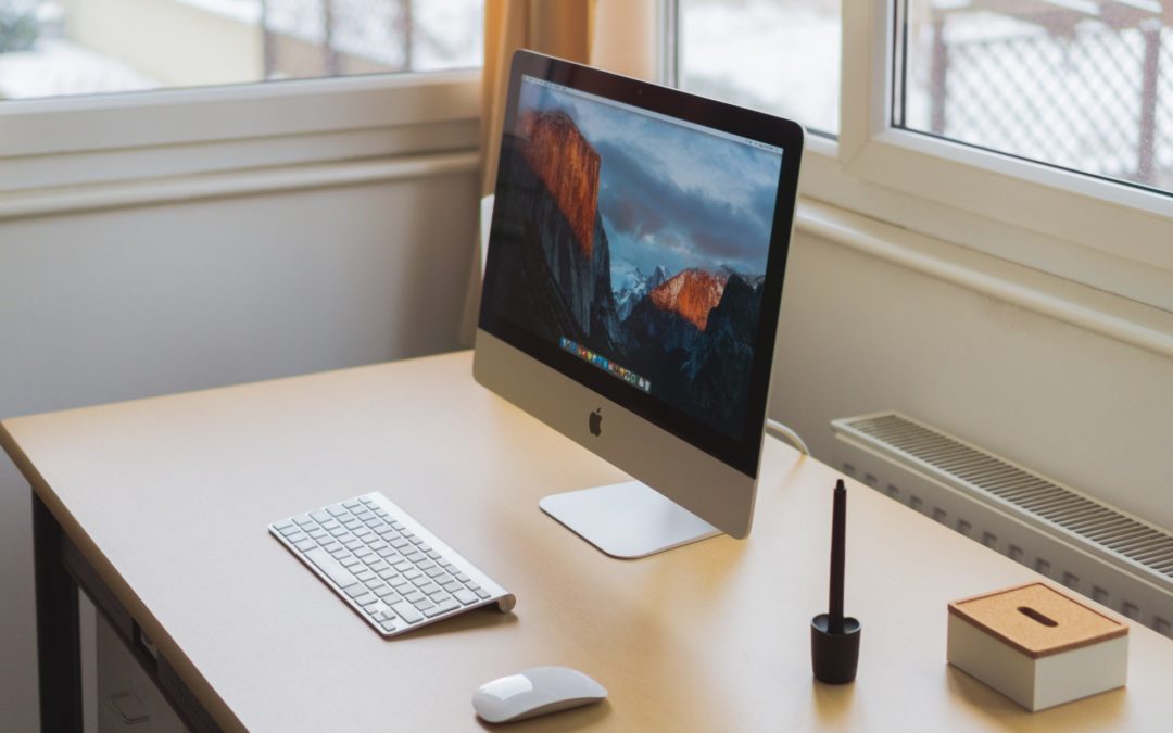 bureau bien rangé